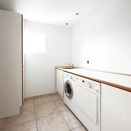 2-br Penthouse With Private Terrace - 1 Apartamento