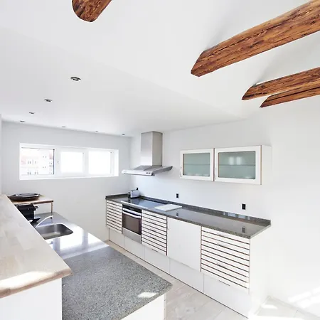 شقة 2-br Penthouse With Private Terrace - 1 *